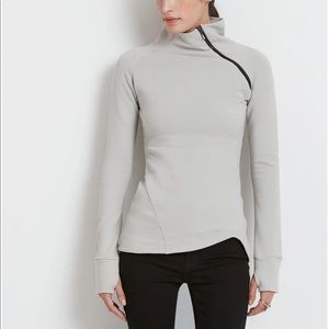 Marcella Brie Sweatshirt in Light Grey